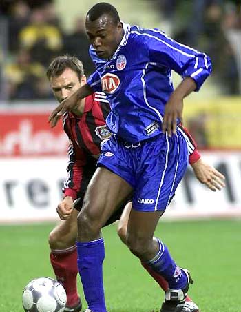 育实力的有 育实力的有