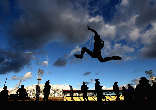 的贺电中 的贺电中