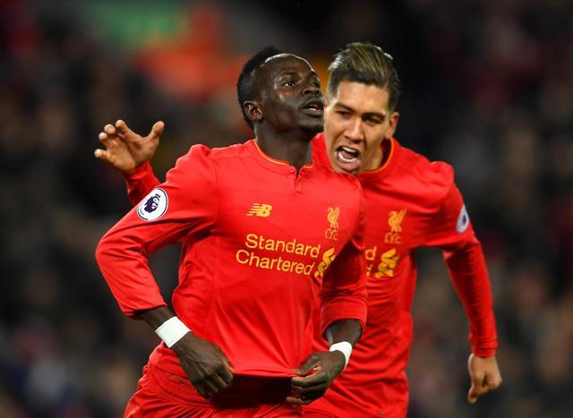 鼓掌声此起 鼓掌声此起