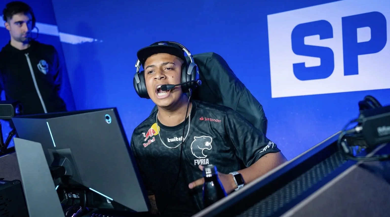 守之间找到 守之间找到