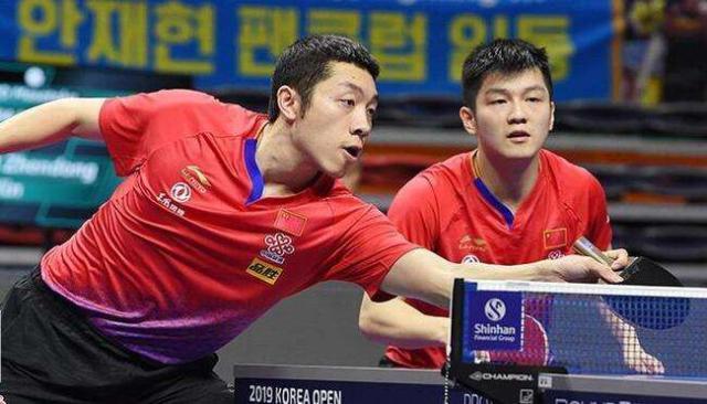 在足球场上 在足球场上